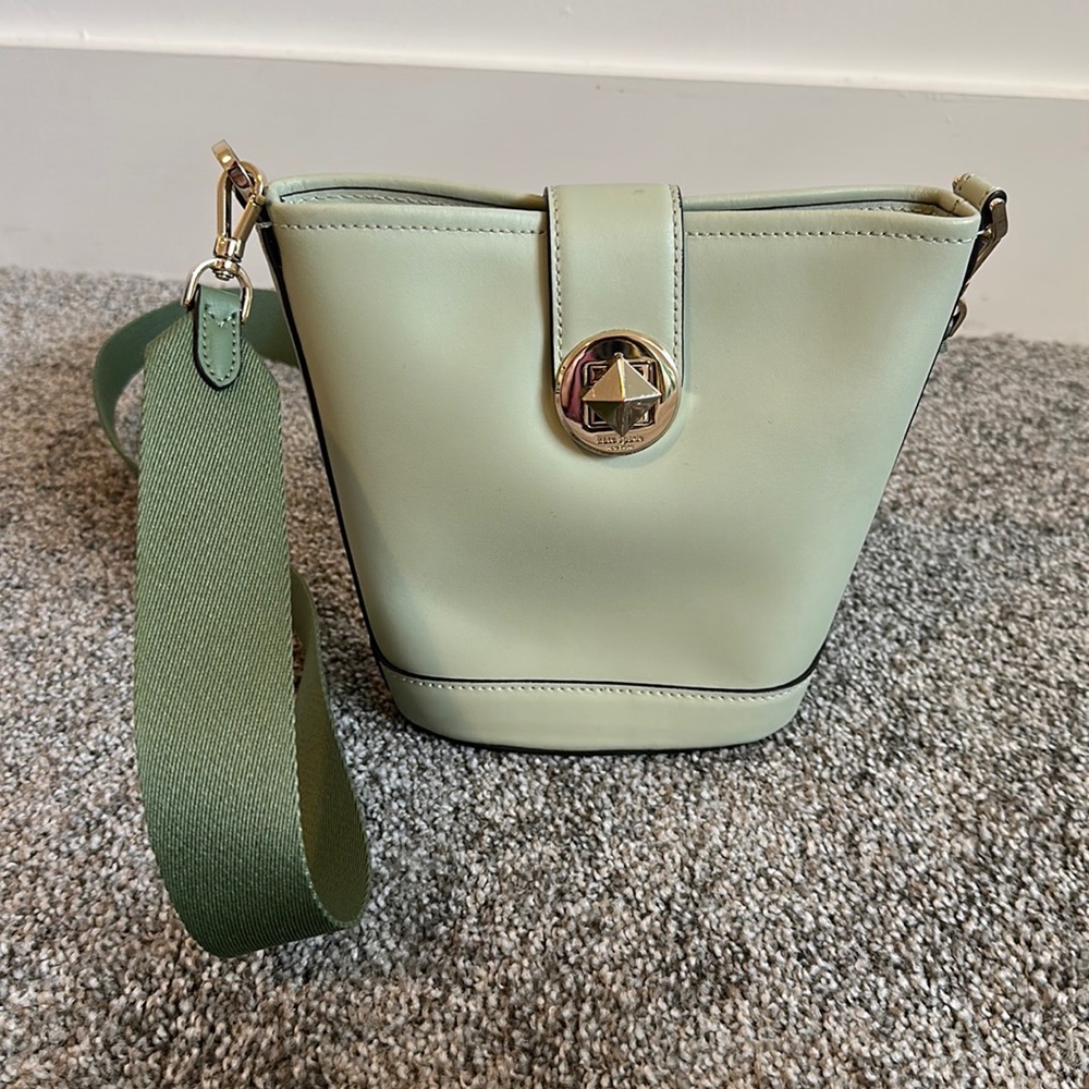 Kate spade bucket bag